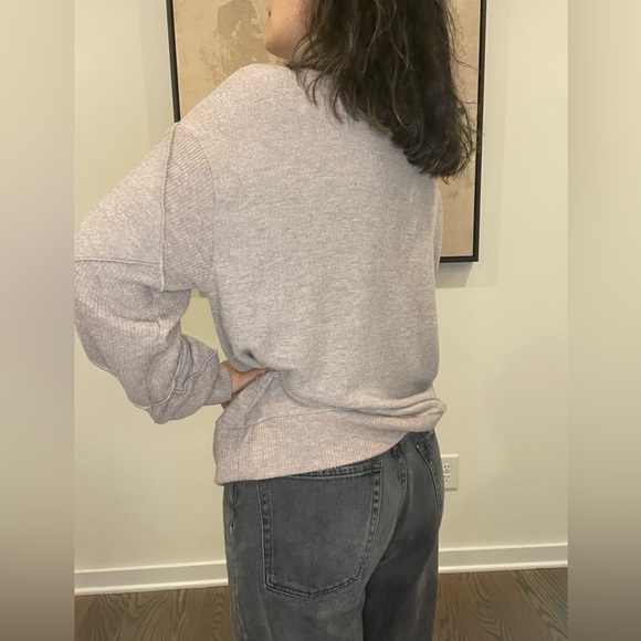 Sweater - Picture 11 of 11